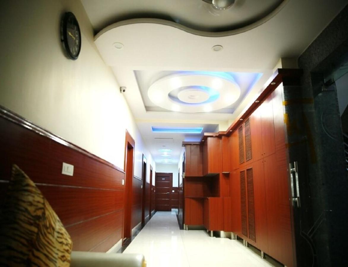 Hotel Kings, Rohtak Extérieur photo