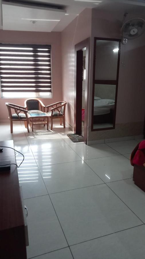 Hotel Kings, Rohtak Extérieur photo